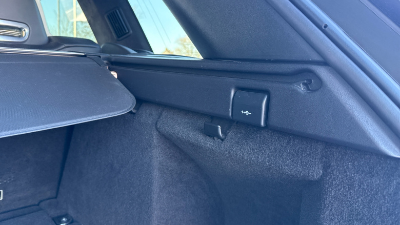 Land Rover Range Rover Sport 5.0 P575 S/C SVR 5dr Auto Petrol Estate